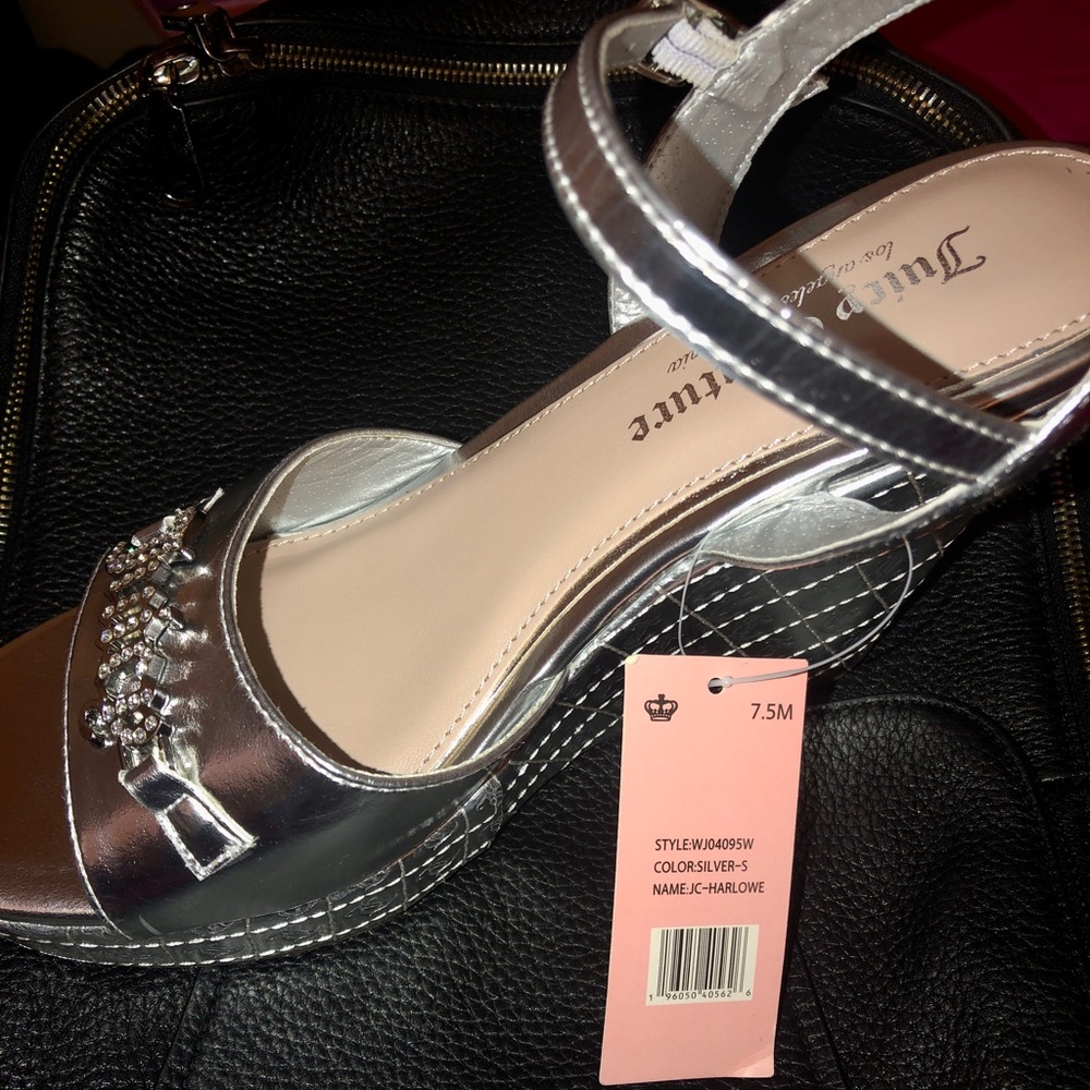 Juicy Couture Women's Harlowe Wedge Sandals Silver NWT